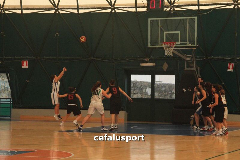 120218 basket 085_tn.jpg
